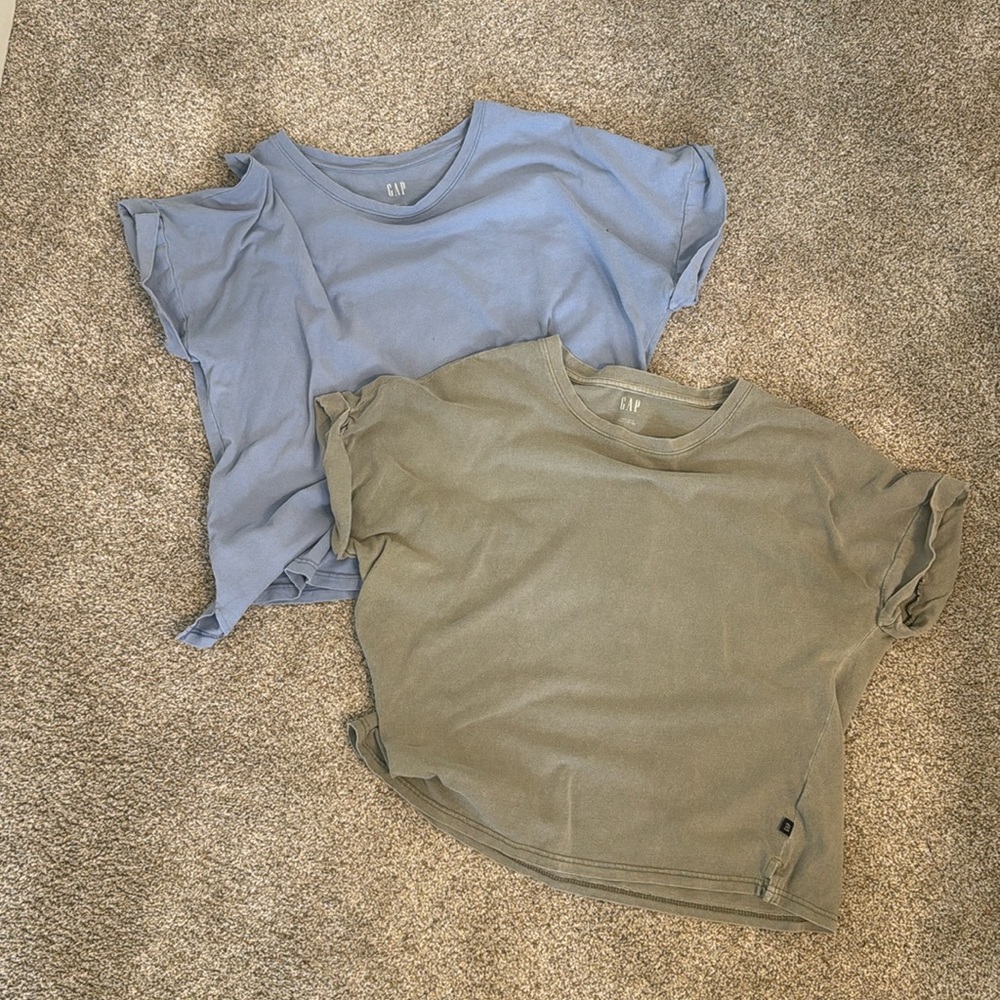 Bundle of 2 Gap Muscle Tees